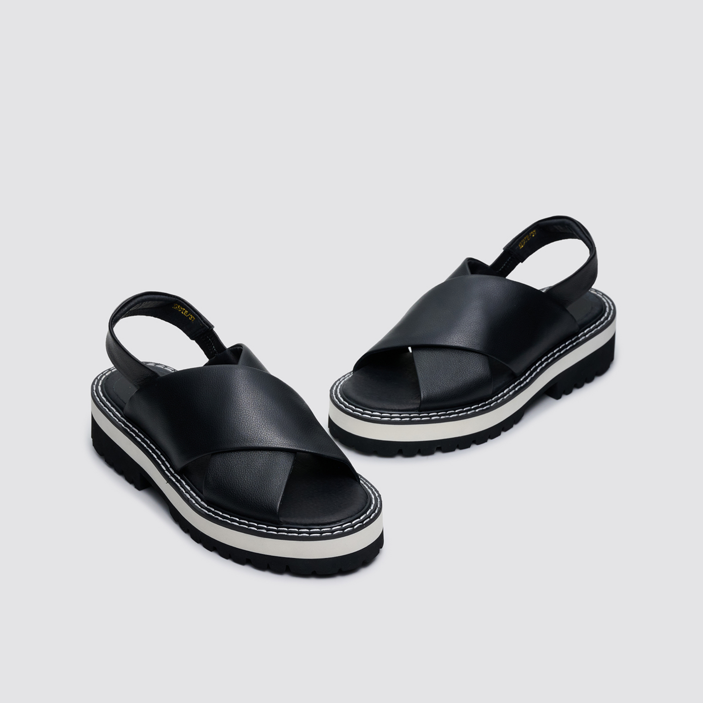 Indie Black (size 38)