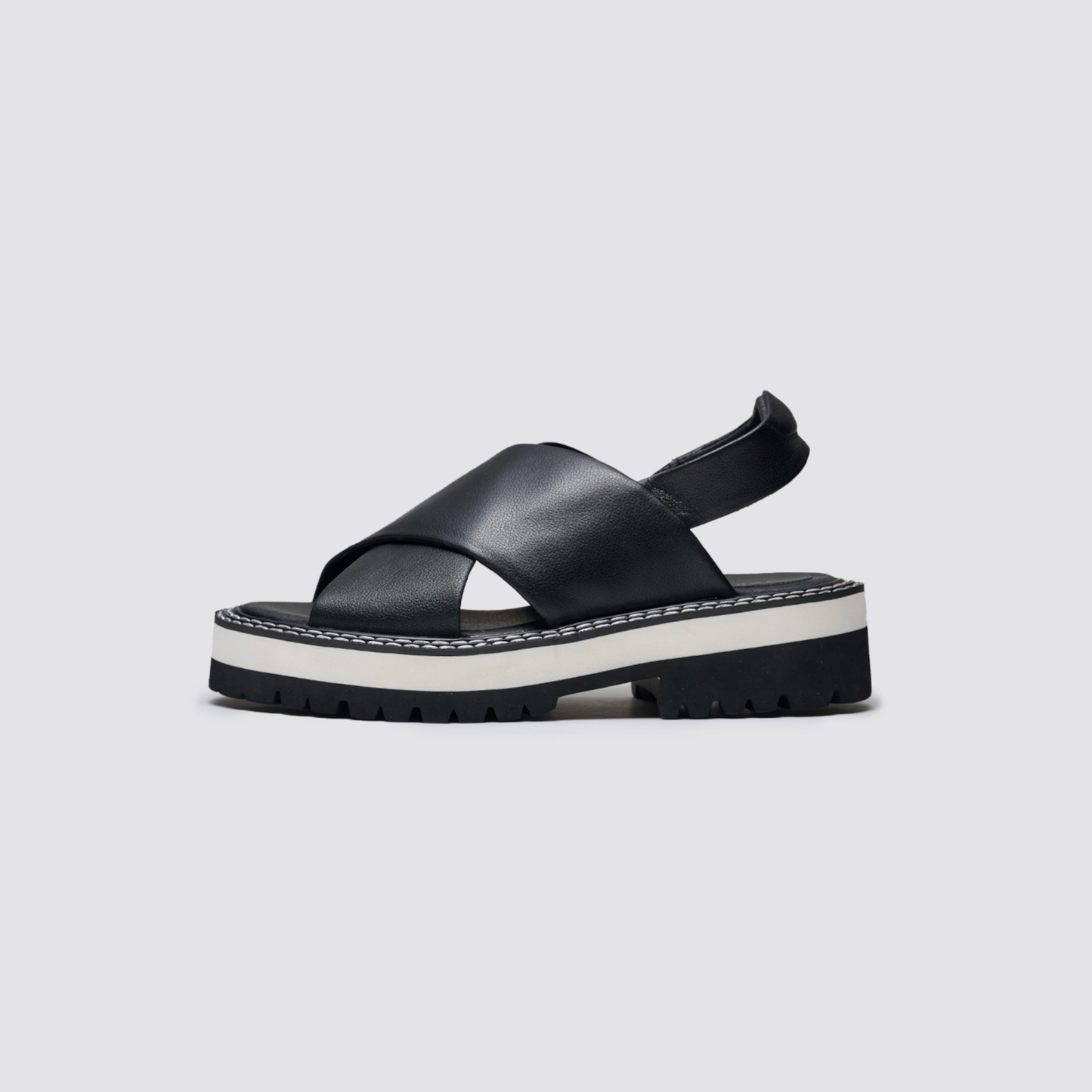 Indie Black (size 38)