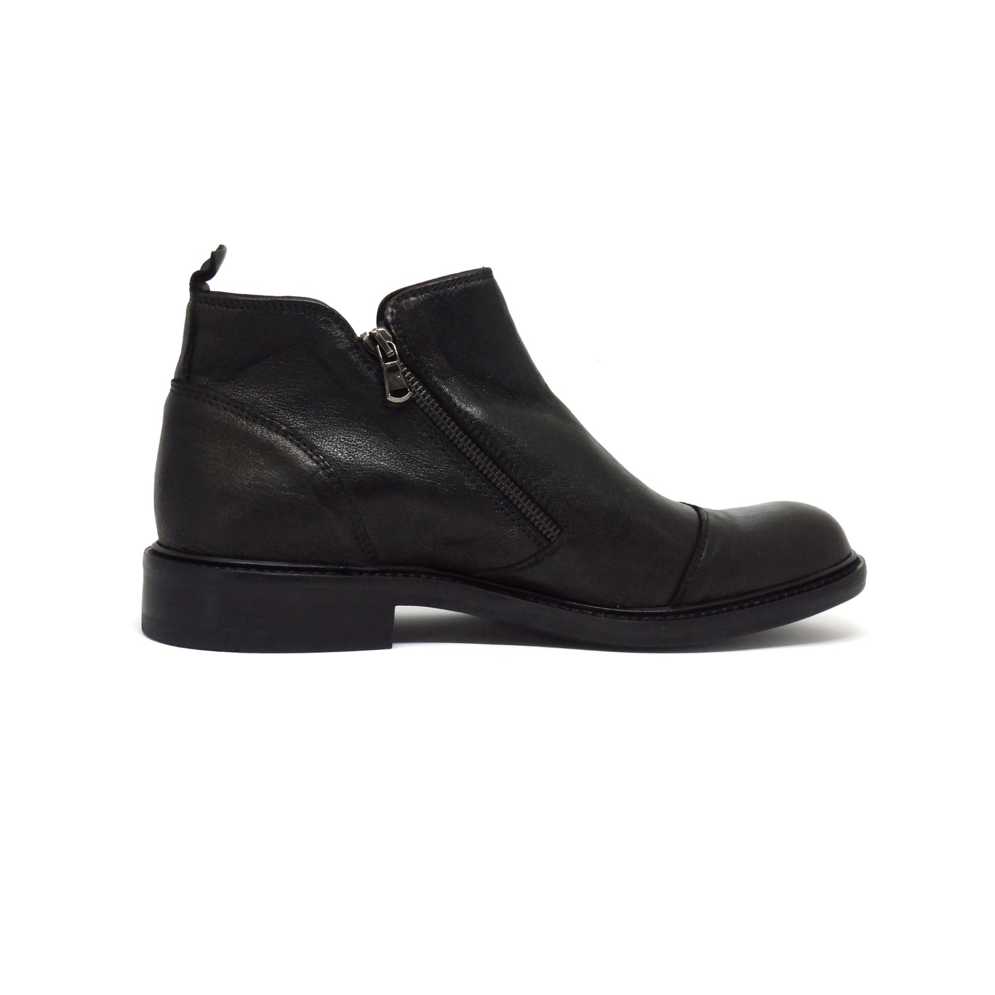 1233 Black (size EU 41) - ONLINE ONLY
