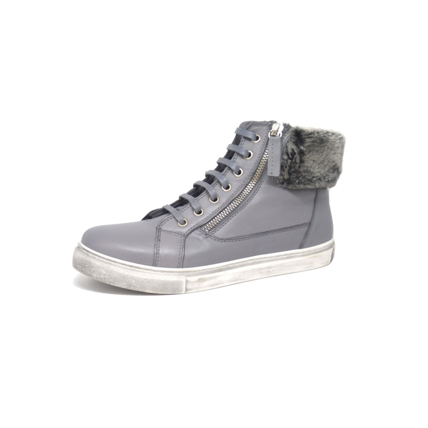 Trotski Milan (size 39) - ONLINE ONLY