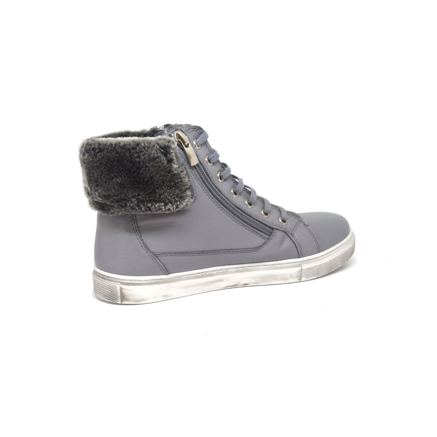 Trotski Milan (size 39) - ONLINE ONLY
