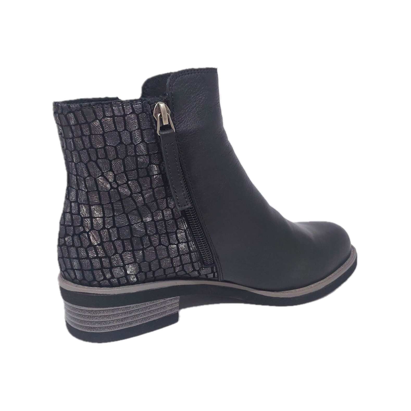 Bresley women's black leather ankle boot