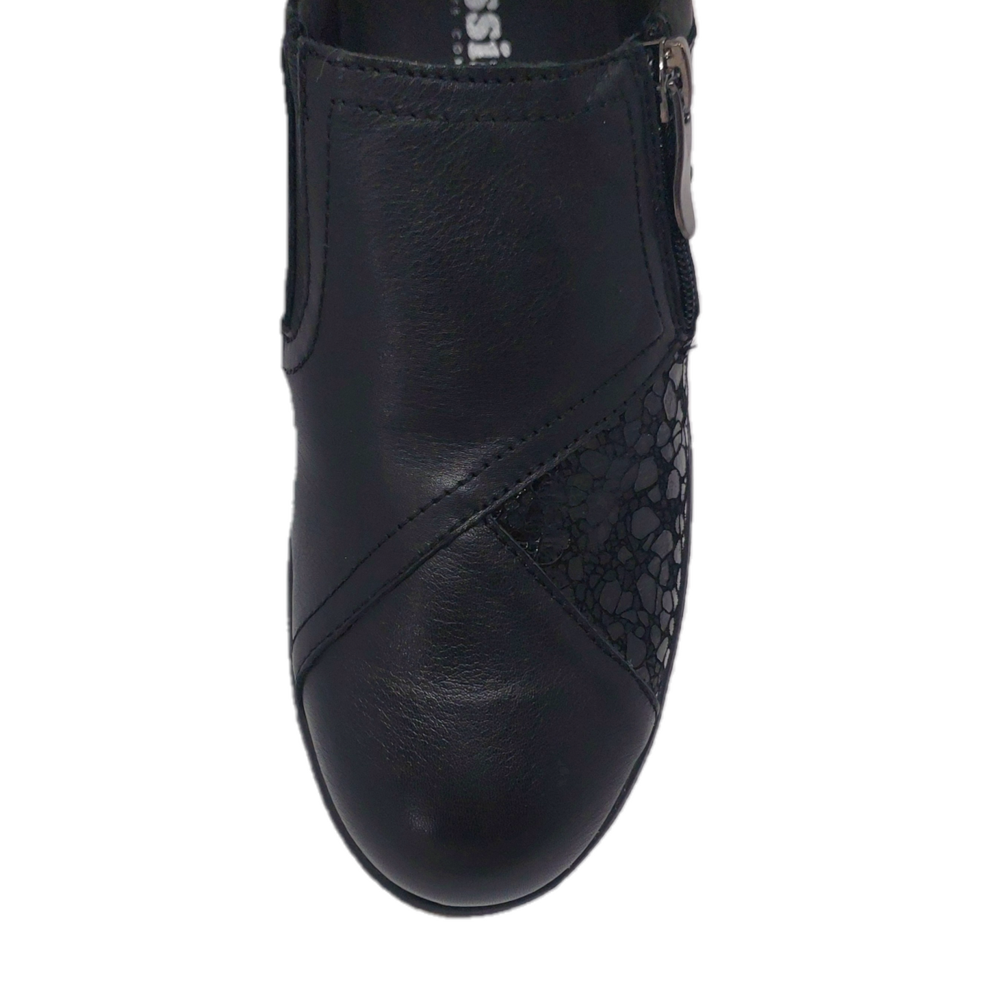 Merger Black/Ivy
