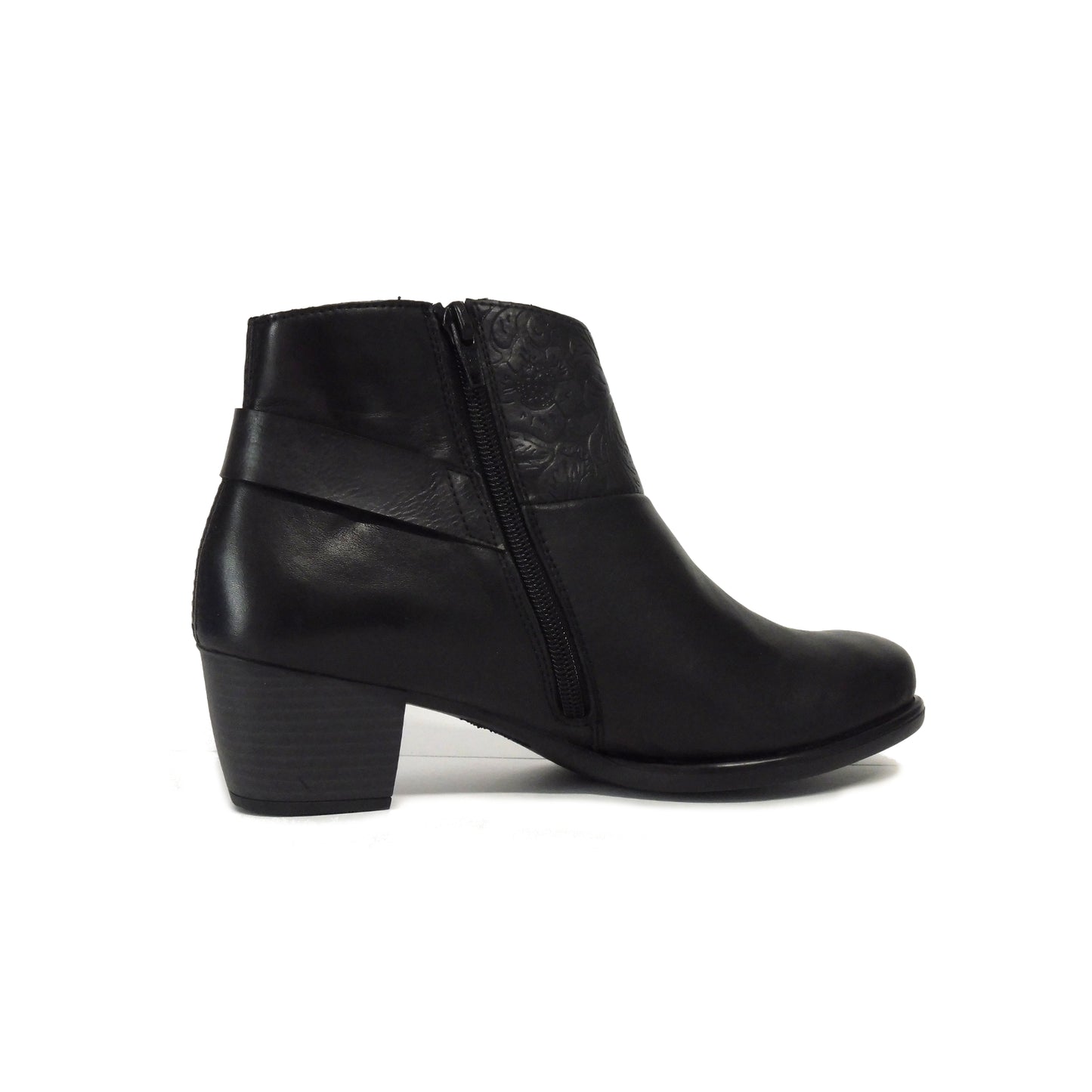 R2677-01 Black (size 37) - ONLINE ONLY