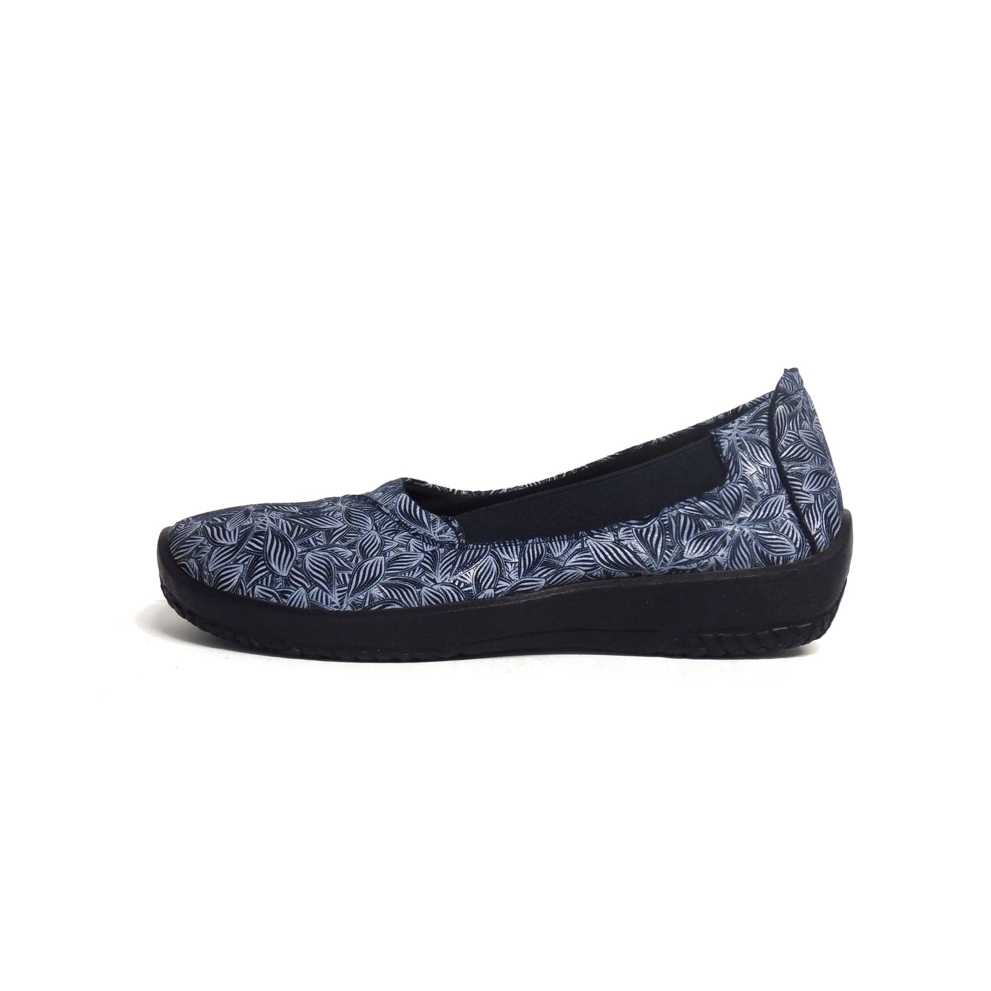 Lucia Navy Print (size 37) ONLINE ONLY