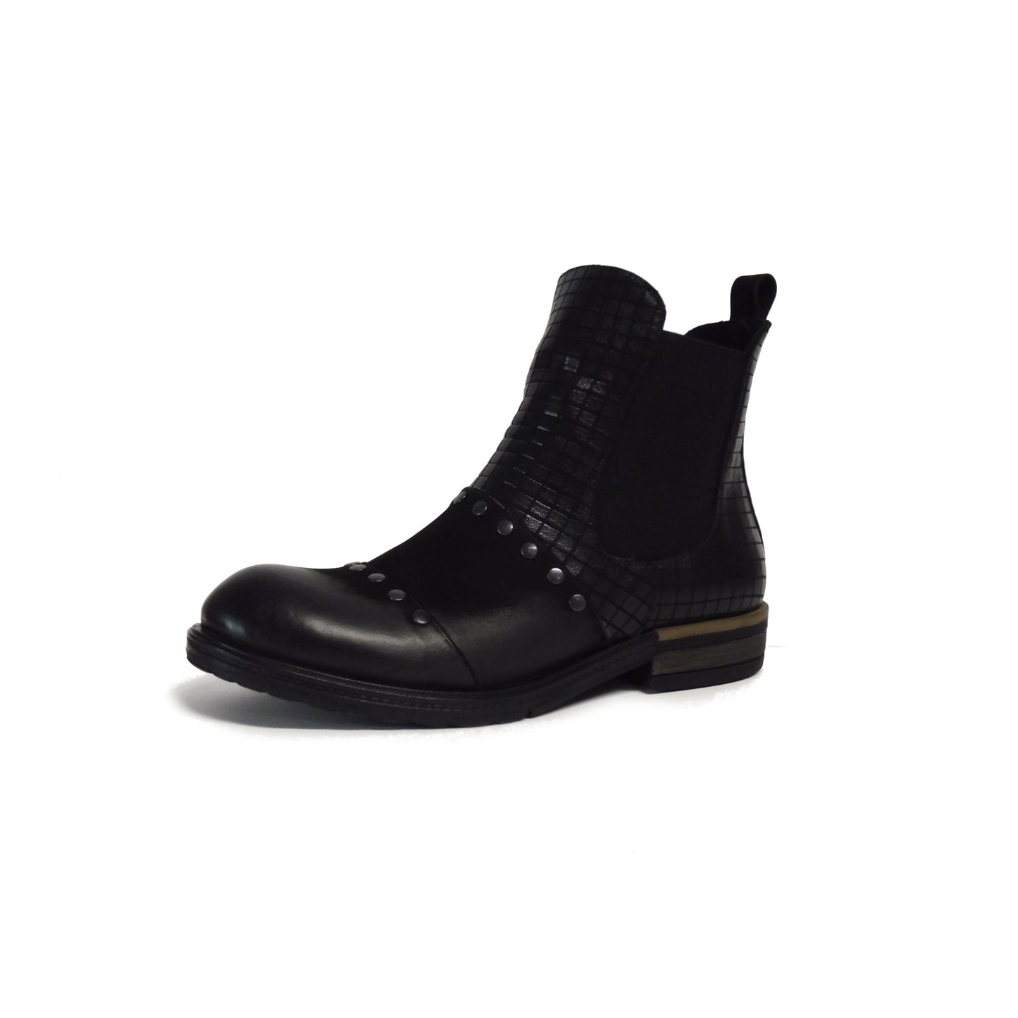 050-8781 Black (size 37) ONLINE ONLY