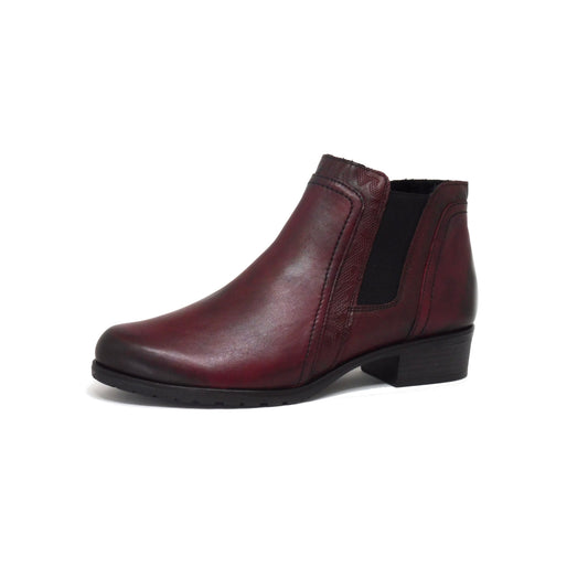 D6876/35 Red (size 41) - ONLINE ONLY