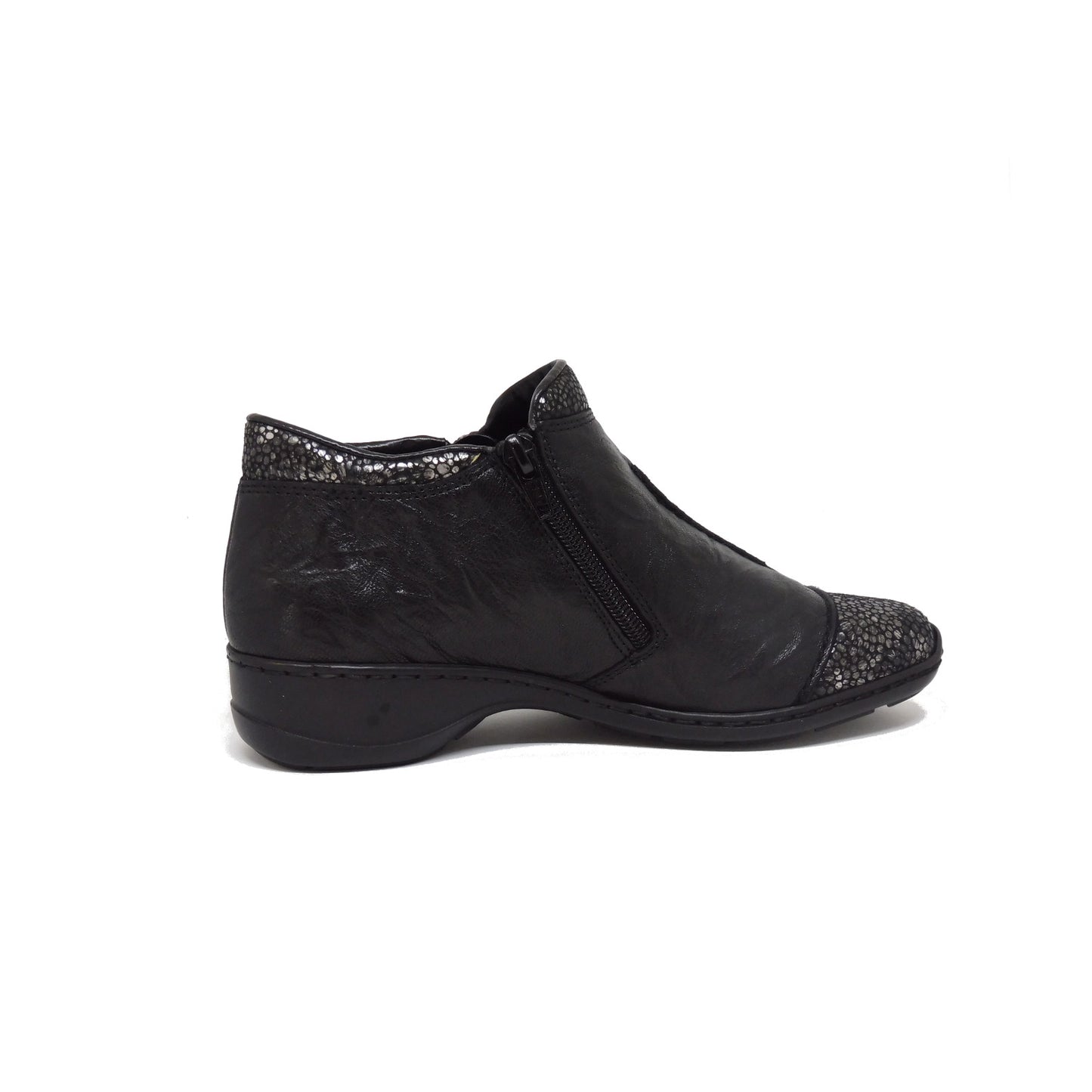 58388/01 Black (size 37) - ONLINE ONLY